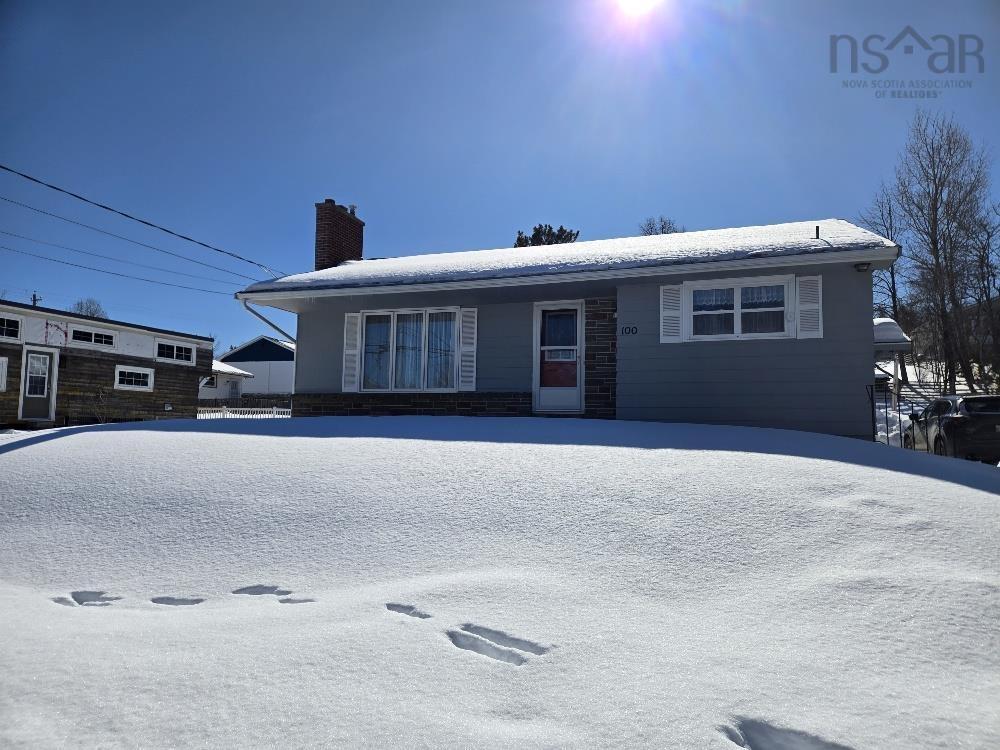 












100 Higgins Street

,
Truro,




NS
B2N 2L7

