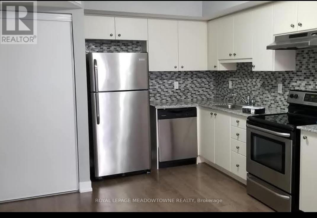 












311 - 6 DRUMMOND STREET

,
Toronto,




Ontario
M8V2V9

