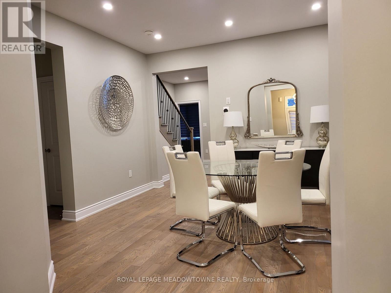 












13 EBERHARDT DRIVE

,
Wasaga Beach,




Ontario
L9Z0K6

