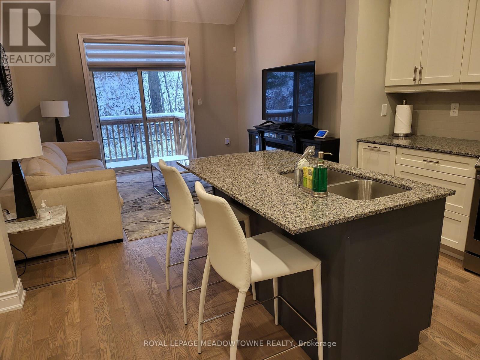 












13 EBERHARDT DRIVE

,
Wasaga Beach,




Ontario
L9Z0K6

