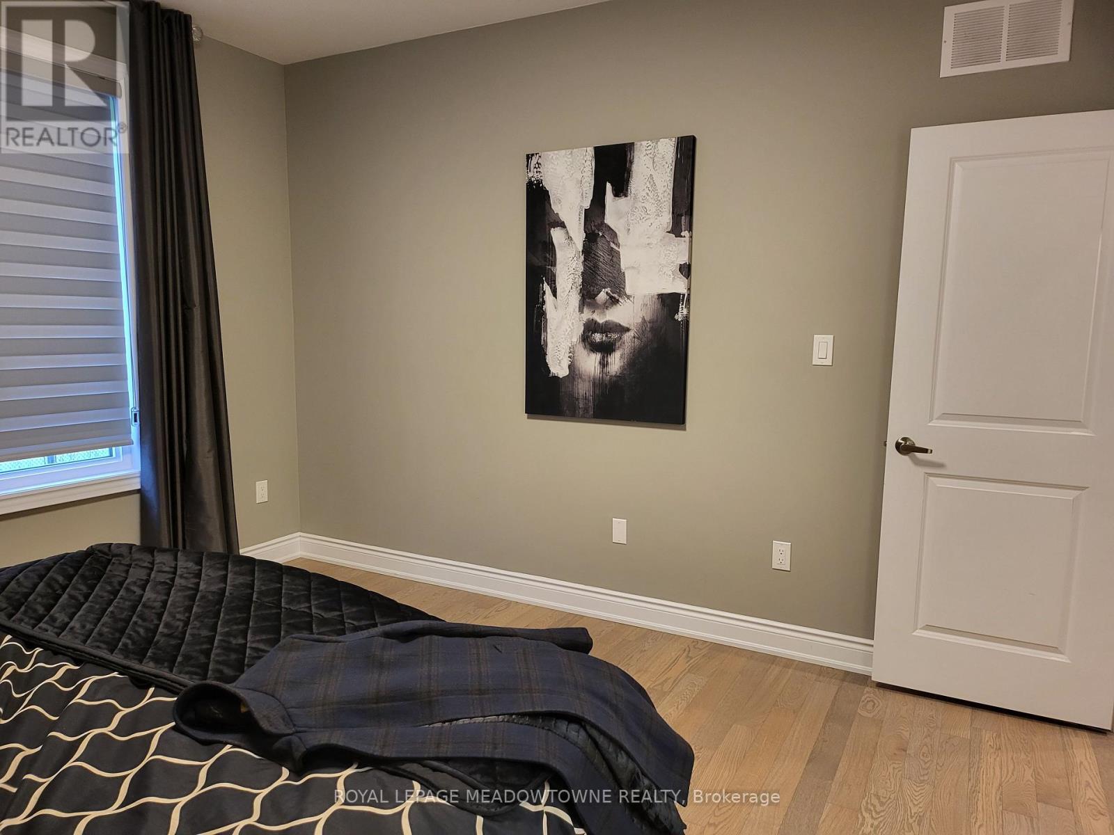 












13 EBERHARDT DRIVE

,
Wasaga Beach,




Ontario
L9Z0K6

