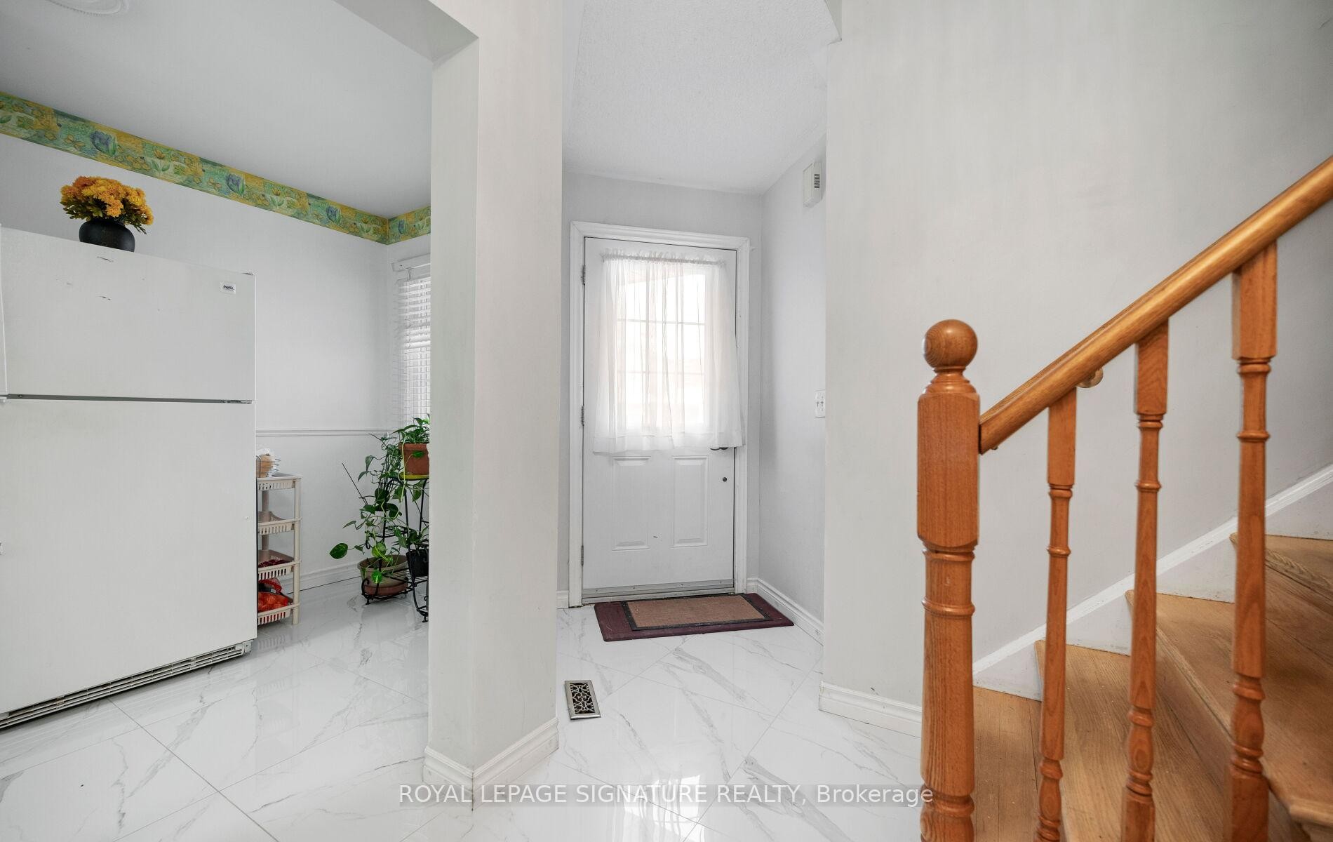 









3


Lancewood

Crescent,
Brampton,




ON
L6S 5Y6

