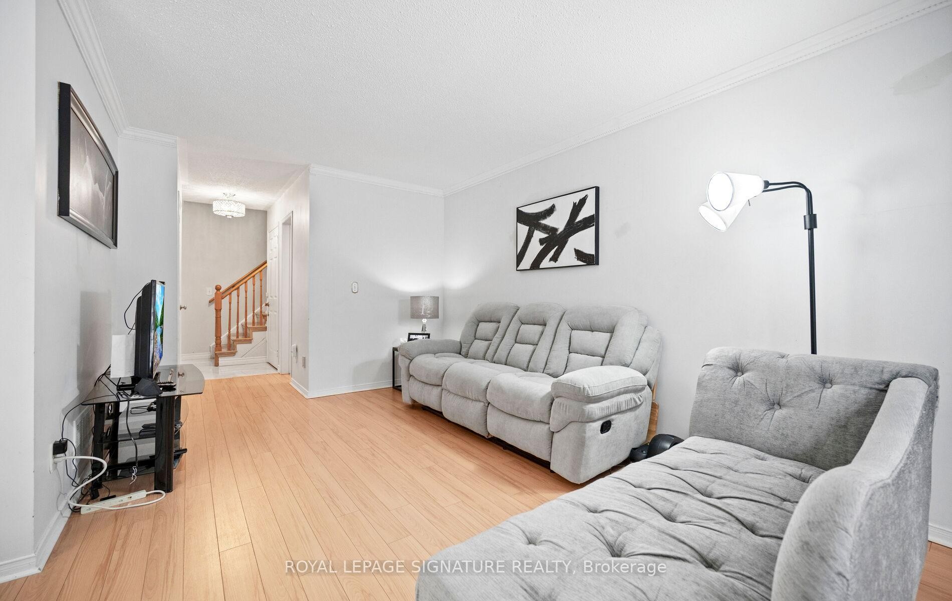 









3


Lancewood

Crescent,
Brampton,




ON
L6S 5Y6

