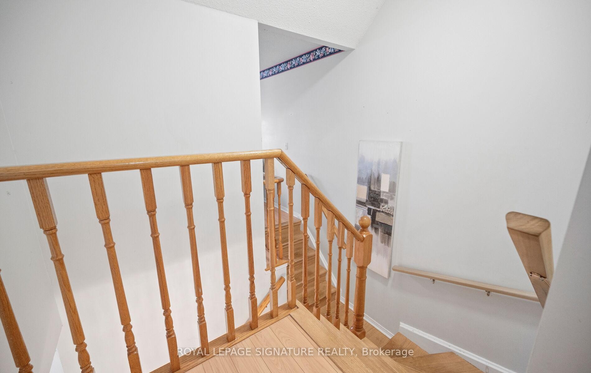 









3


Lancewood

Crescent,
Brampton,




ON
L6S 5Y6

