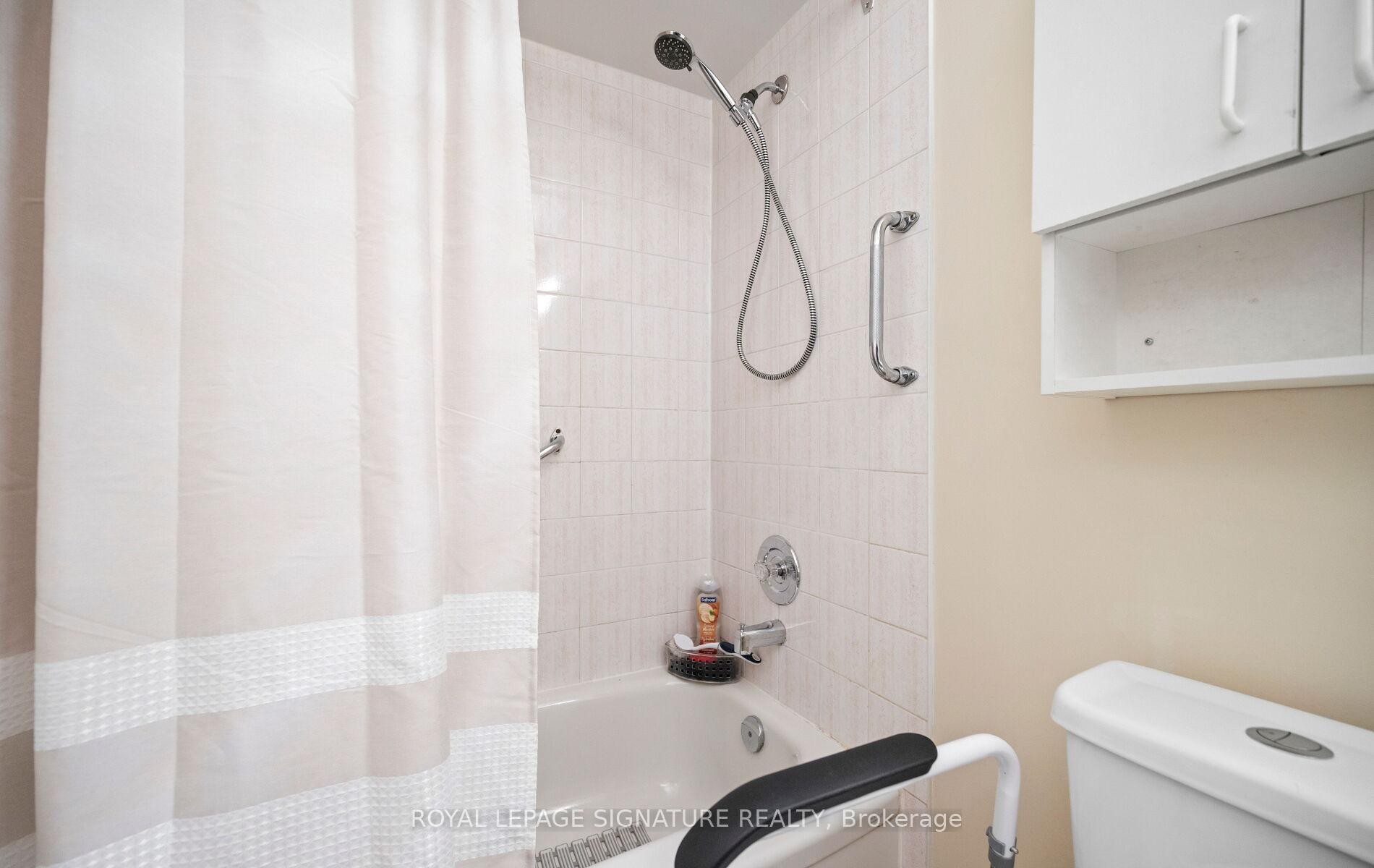 









3


Lancewood

Crescent,
Brampton,




ON
L6S 5Y6

