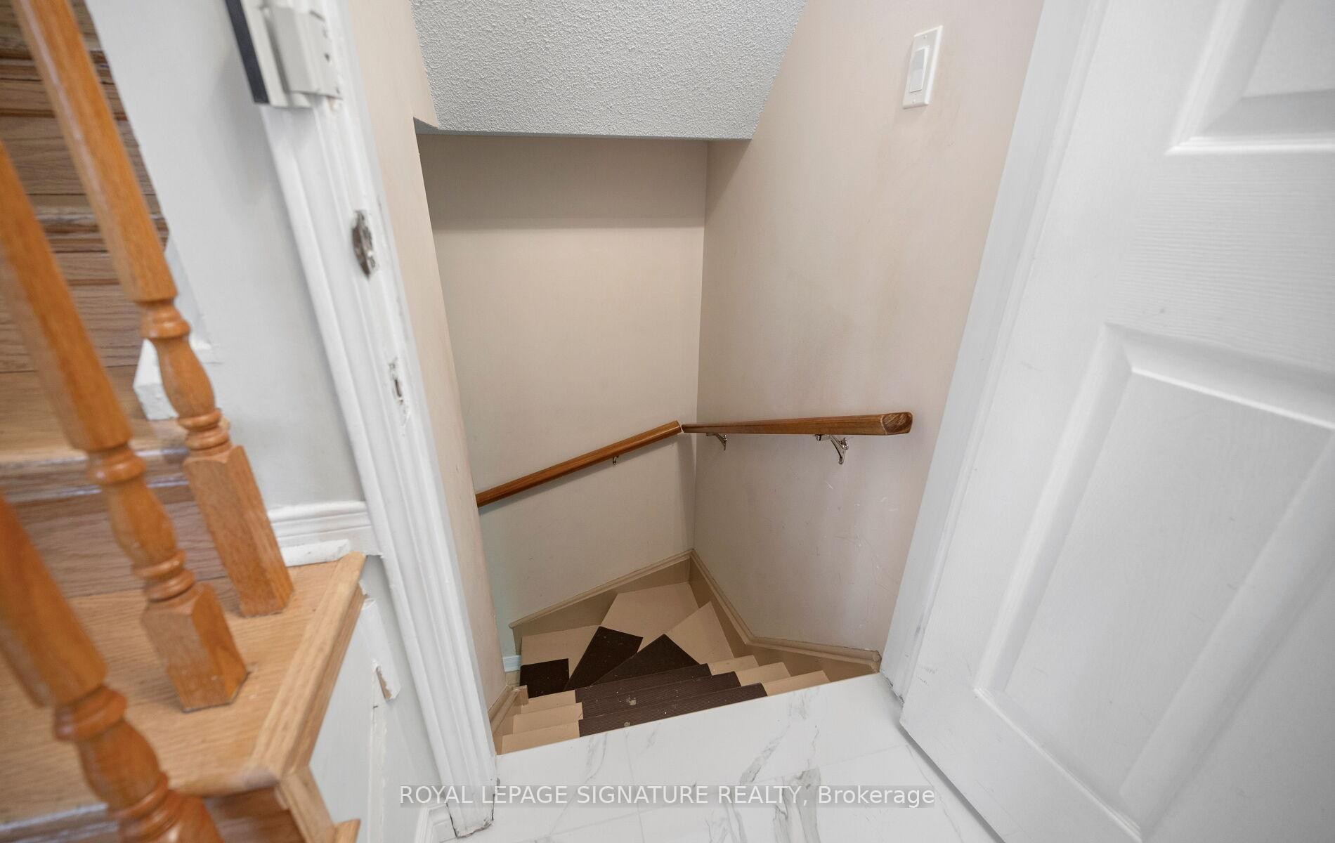 









3


Lancewood

Crescent,
Brampton,




ON
L6S 5Y6

