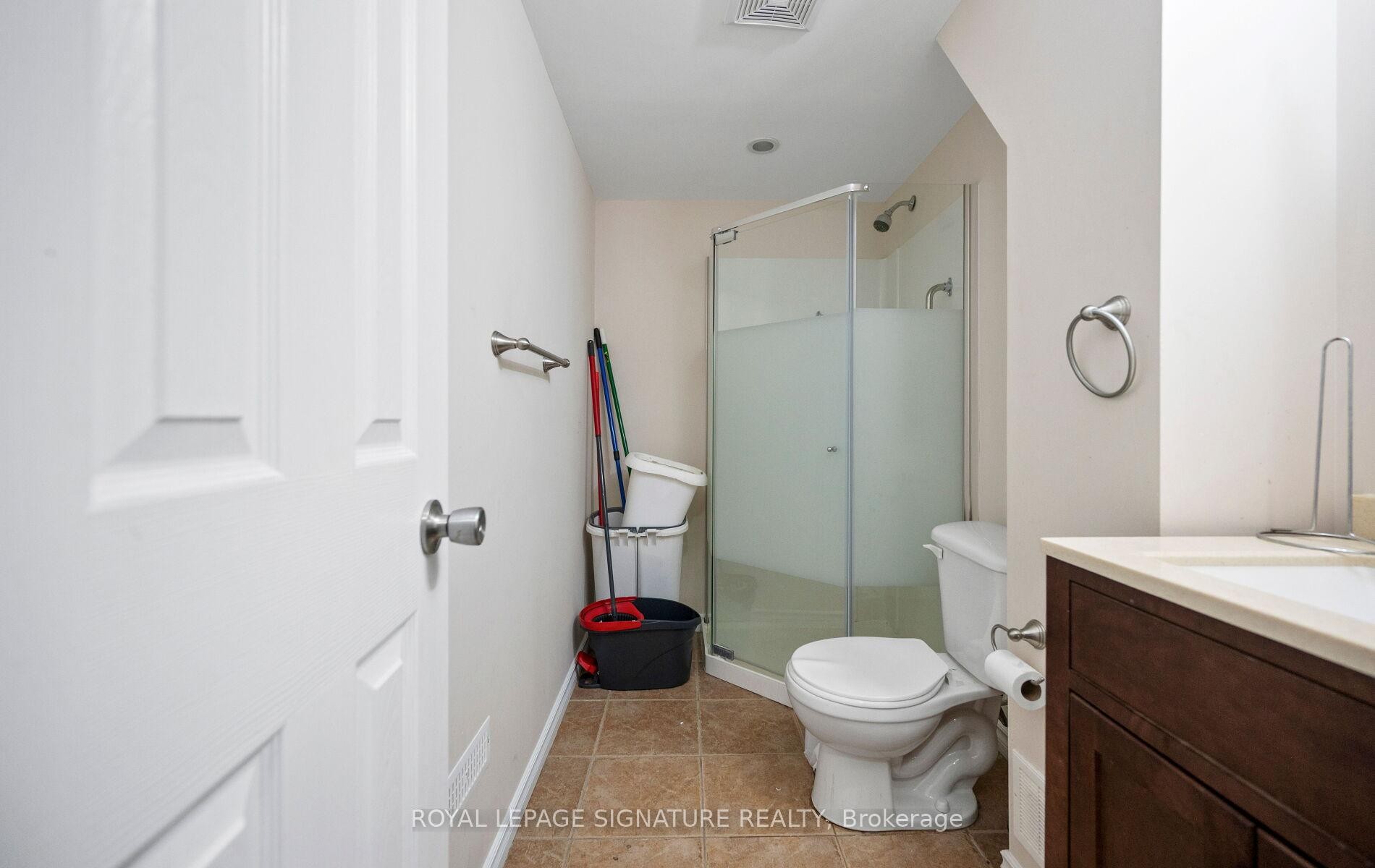 









3


Lancewood

Crescent,
Brampton,




ON
L6S 5Y6

