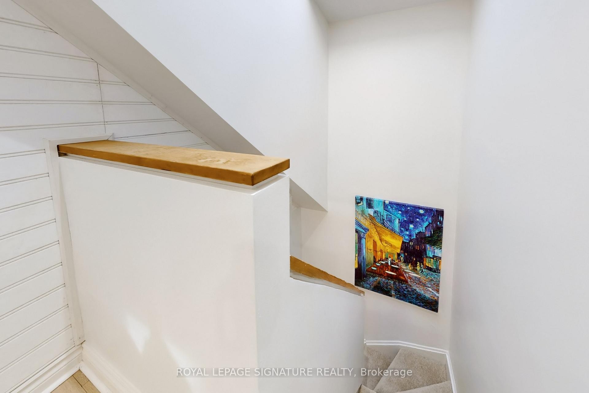 









337


Glen

Road,
Toronto,




ON
M4W 2X4

