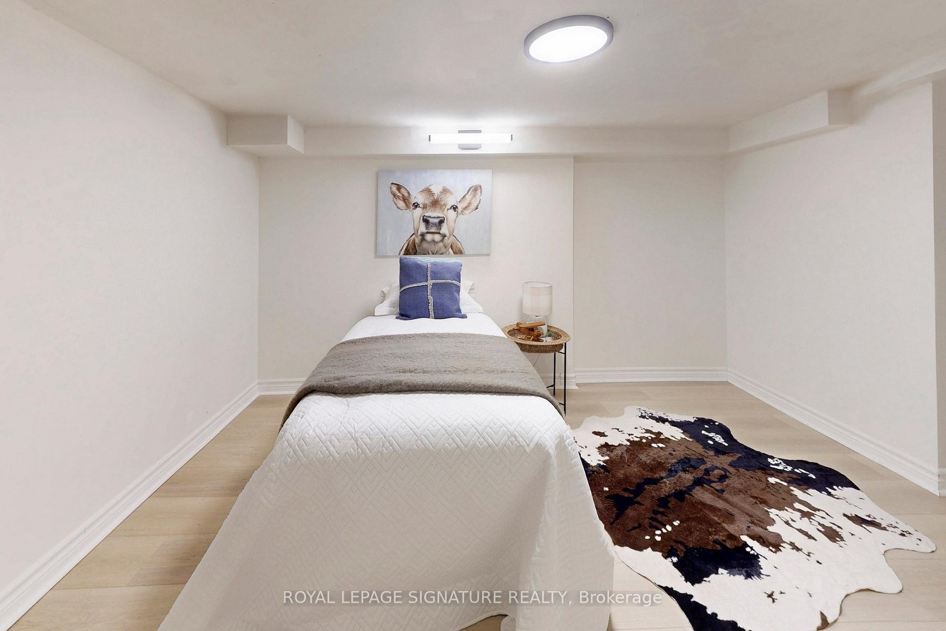 









337


Glen

Road,
Toronto,




ON
M4W 2X4

