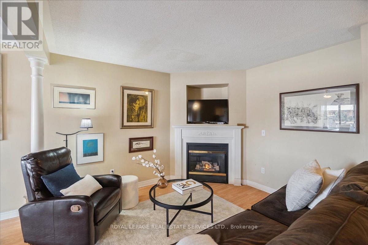 












14 - 2871 DARIEN ROAD

,
Burlington,




Ontario
L7M4R6

