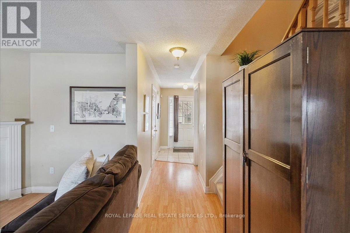 












14 - 2871 DARIEN ROAD

,
Burlington,




Ontario
L7M4R6

