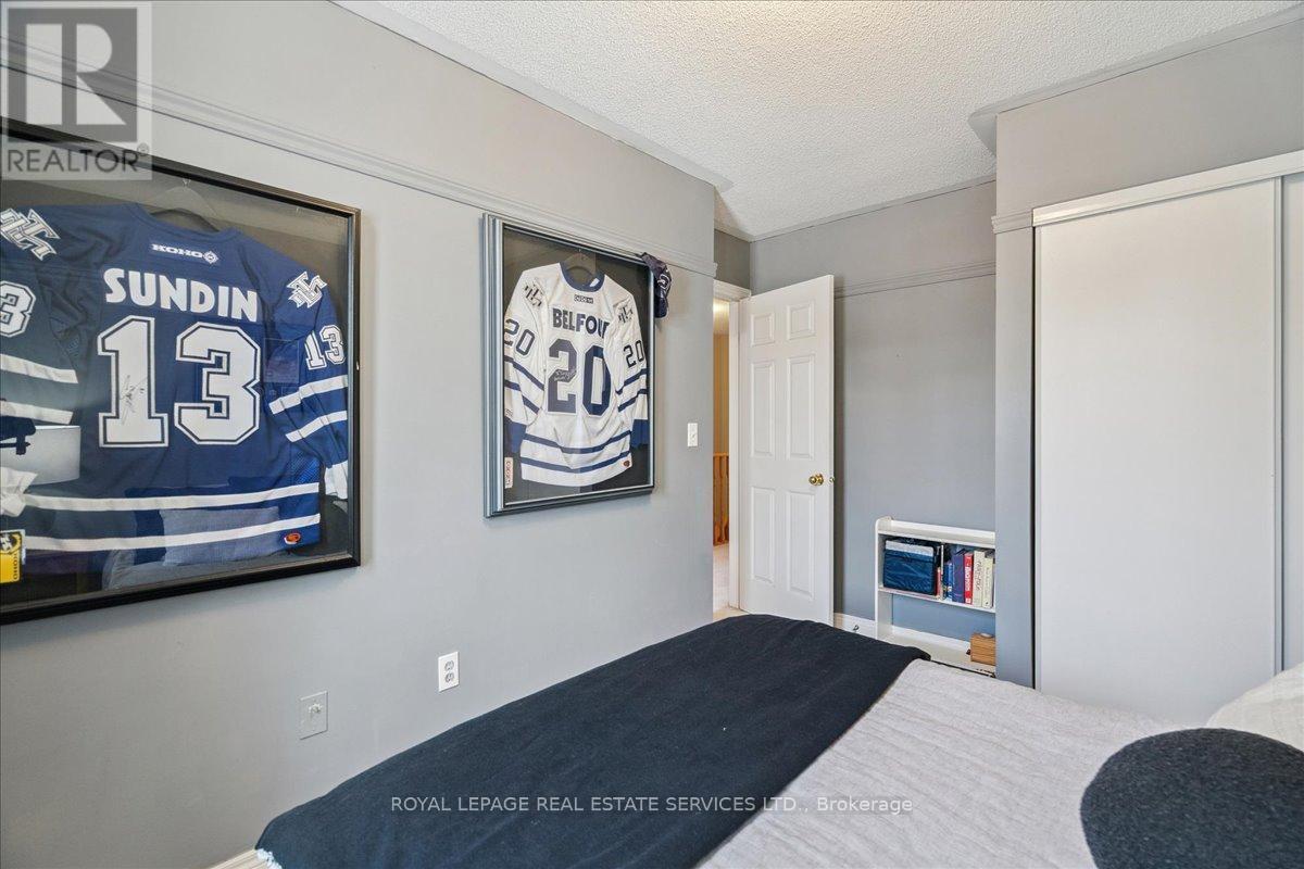 












14 - 2871 DARIEN ROAD

,
Burlington,




Ontario
L7M4R6

