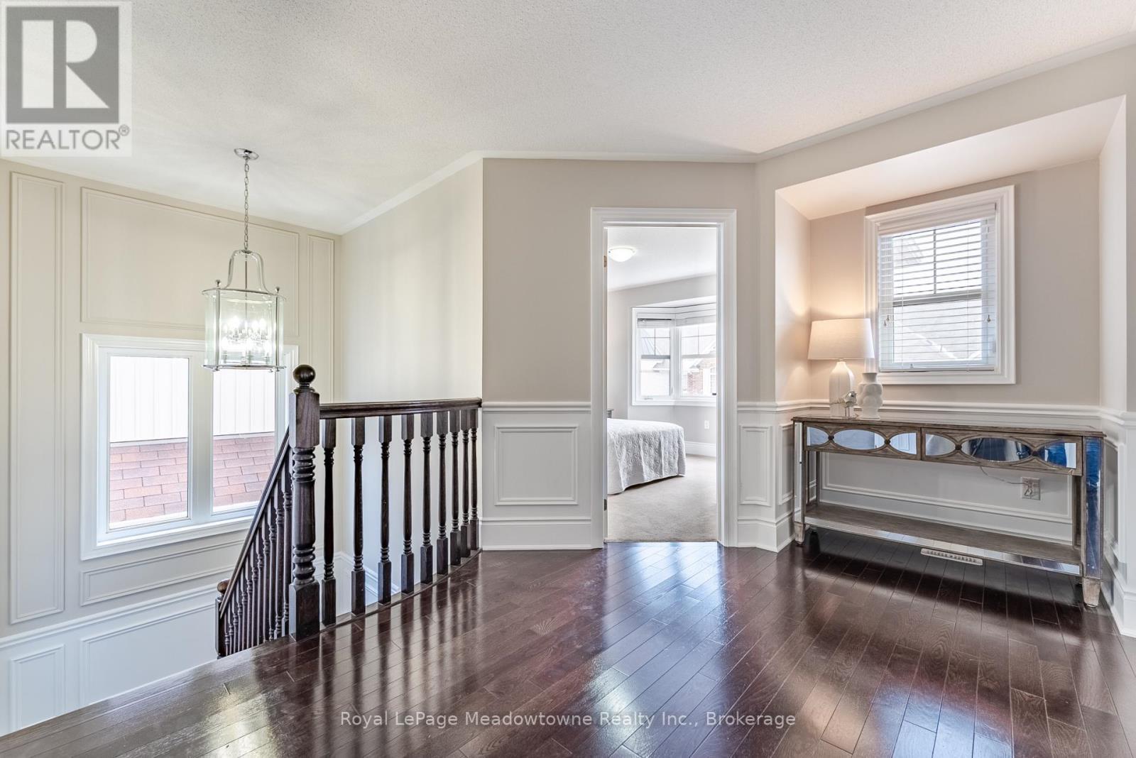 












400 MICKEY COURT

,
Milton (SC Scott),




Ontario
L9T7N8

