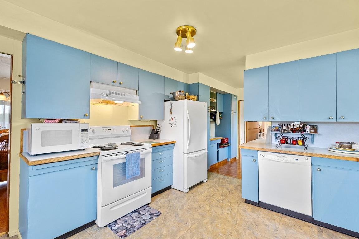









350


Clarissa

Road,
Kelowna,




BC
V1X 1G8

