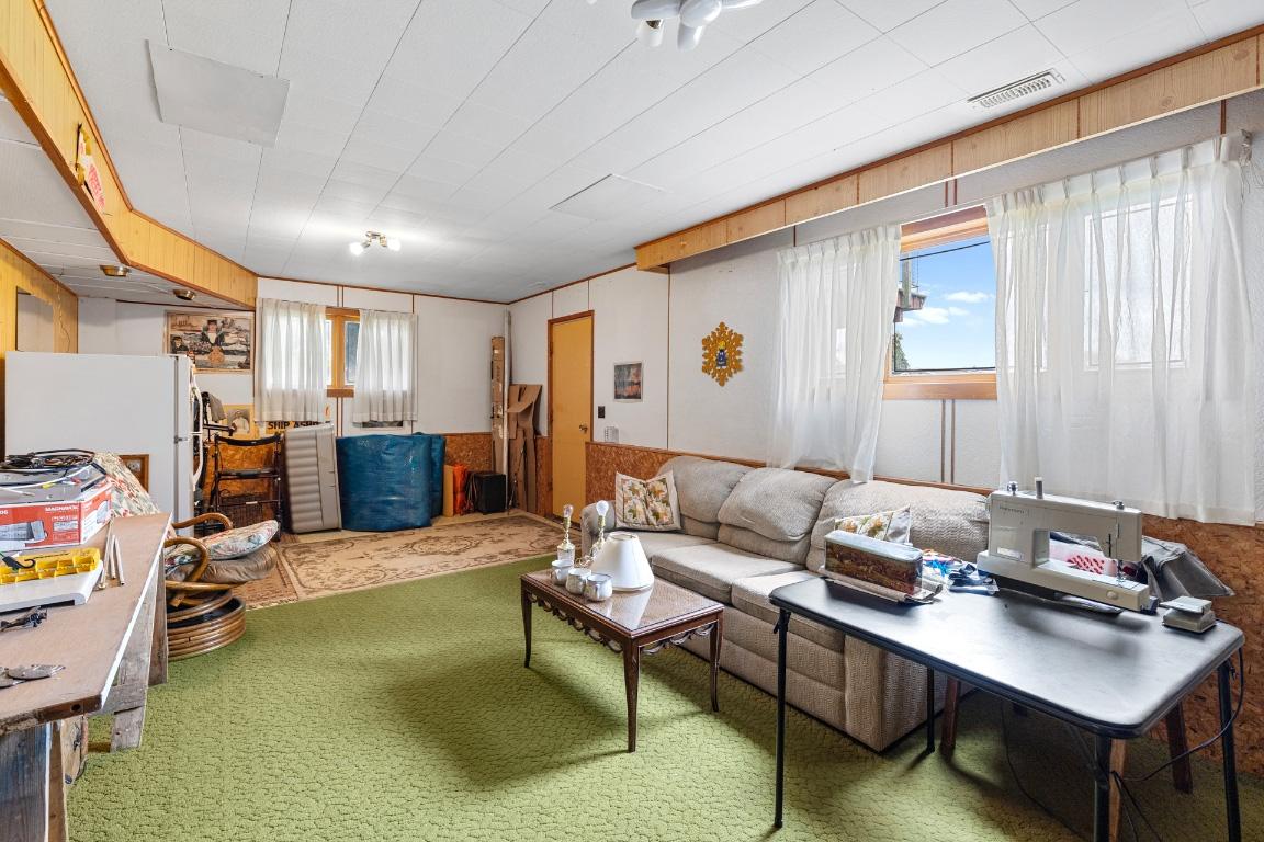 









350


Clarissa

Road,
Kelowna,




BC
V1X 1G8

