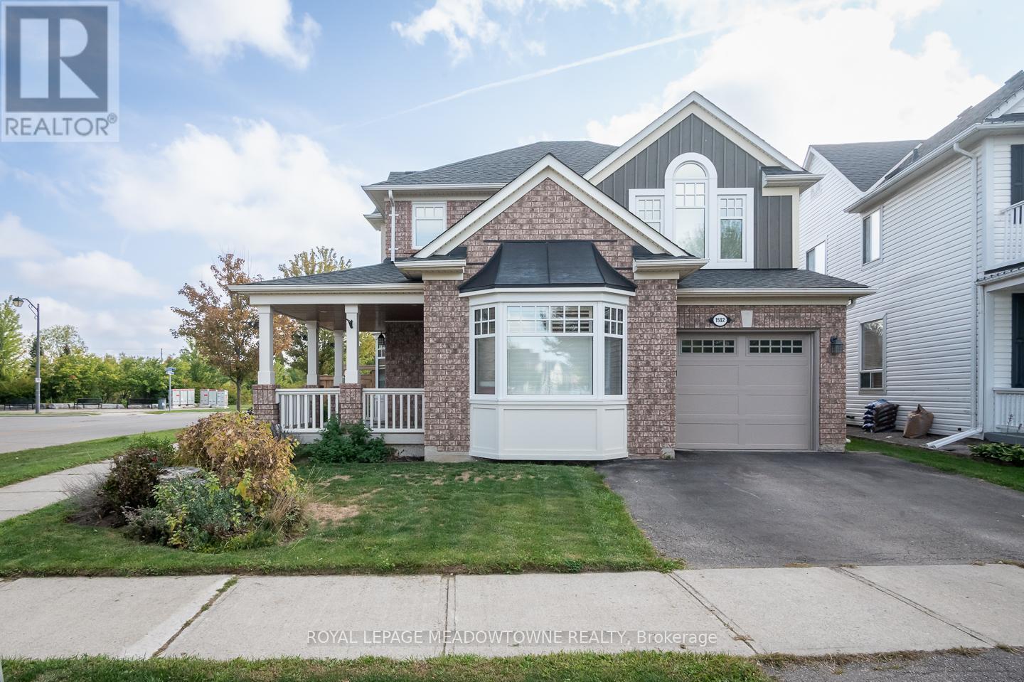 












1592 FRENCH GARDEN

,
Milton,




Ontario
L9T5M4

