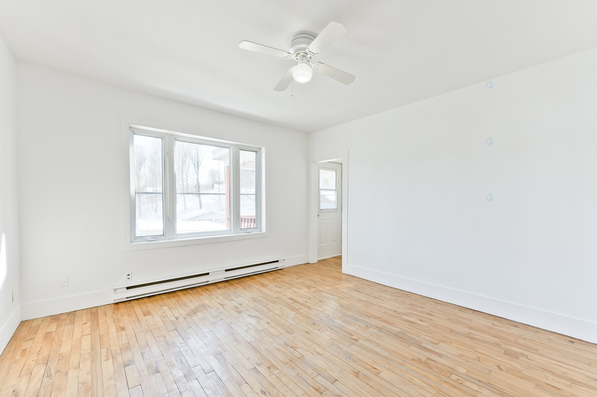 









864

 - 864A


Rue Child

,
Coaticook,




QC
J1A2C6

