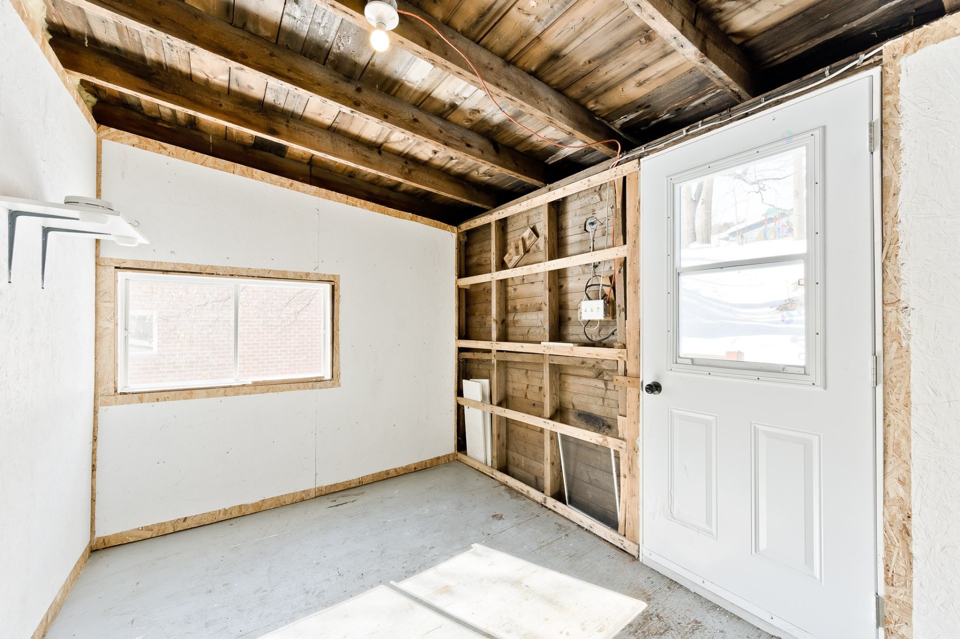 









864

 - 864A


Rue Child

,
Coaticook,




QC
J1A2C6

