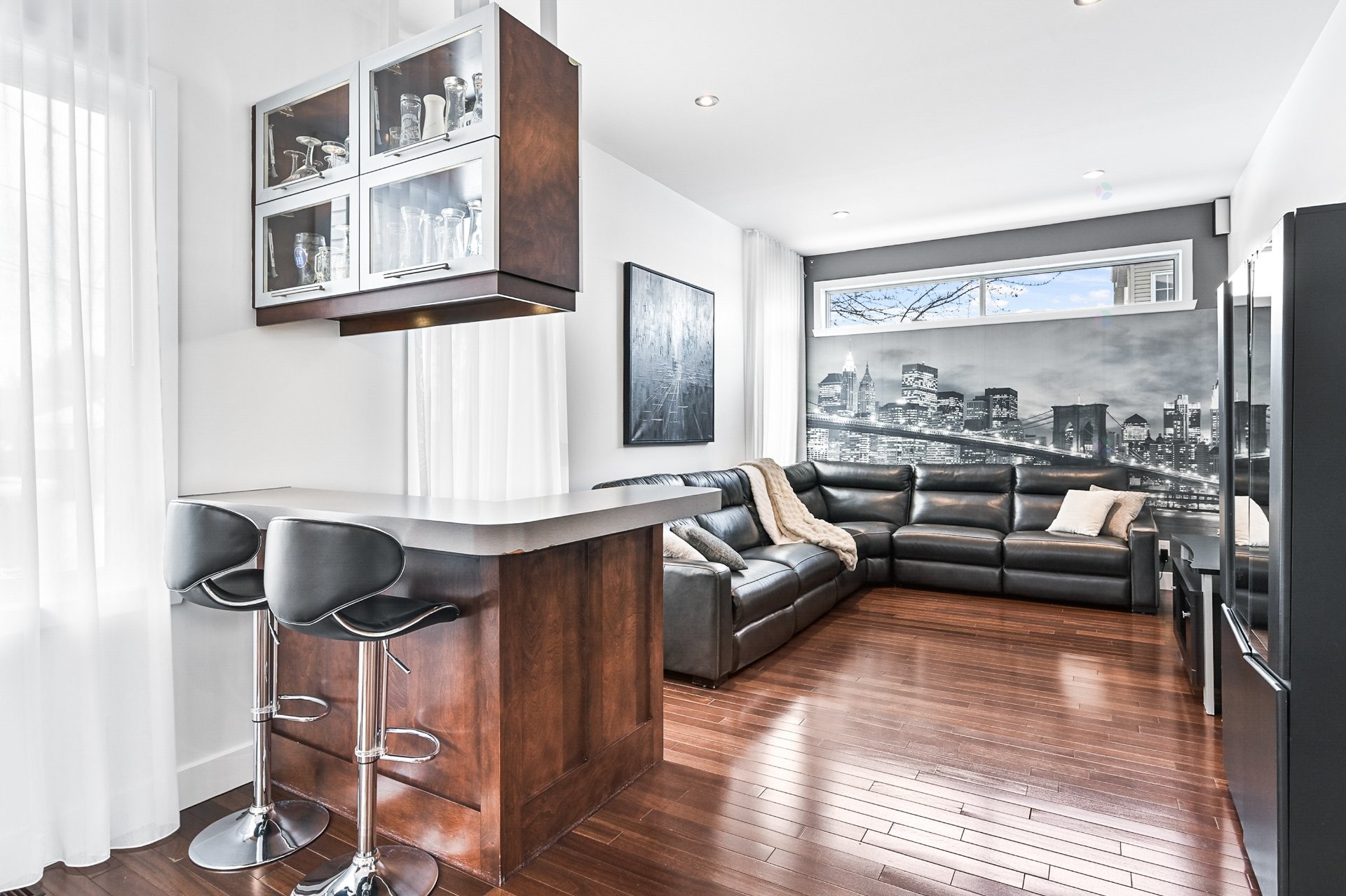 









1017


Ch. du Clocher

,
Saint-Jean-sur-Richelieu,




QC
J2Y1A4

