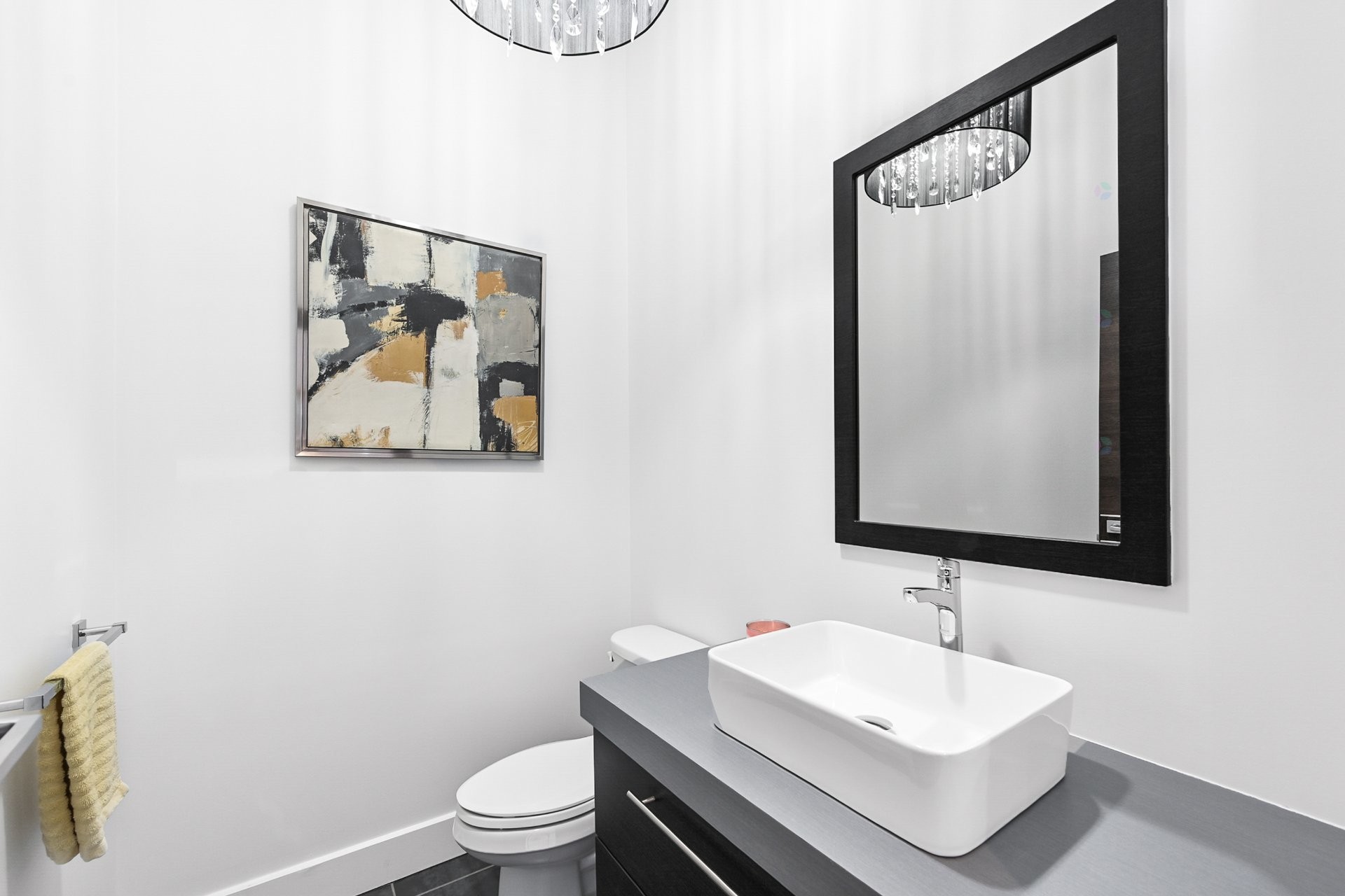 









1017


Ch. du Clocher

,
Saint-Jean-sur-Richelieu,




QC
J2Y1A4

