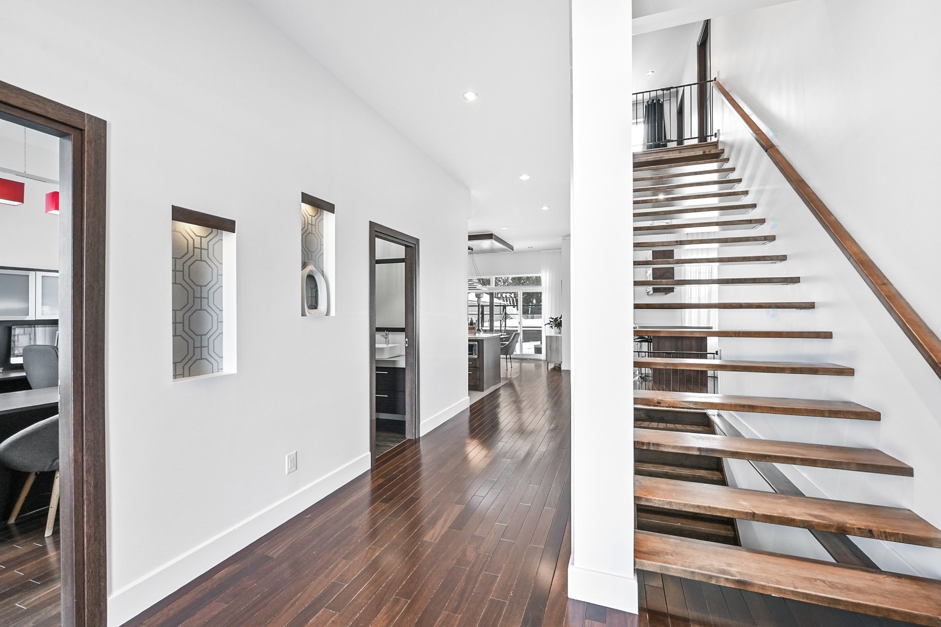 









1017


Ch. du Clocher

,
Saint-Jean-sur-Richelieu,




QC
J2Y1A4

