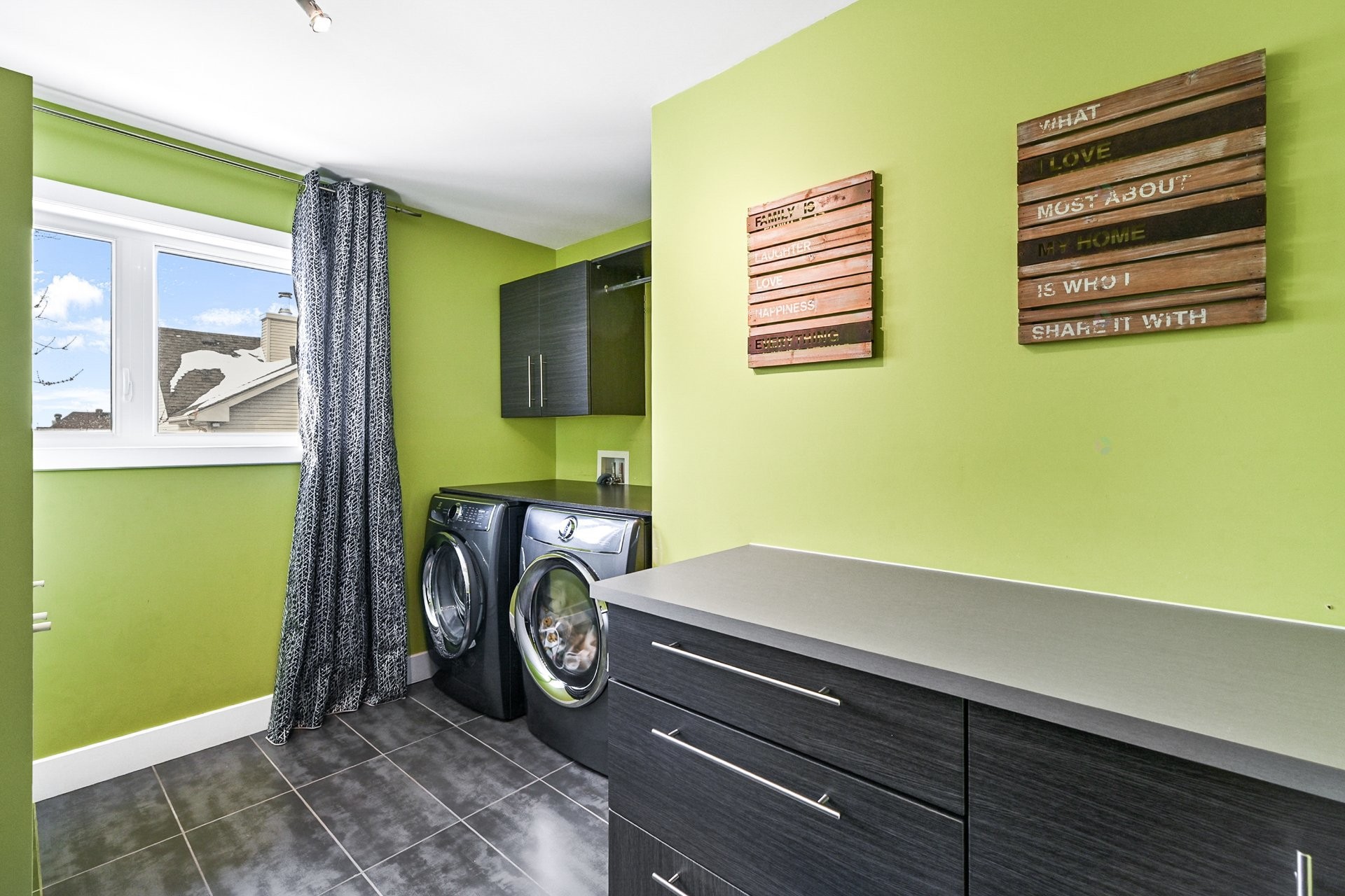 









1017


Ch. du Clocher

,
Saint-Jean-sur-Richelieu,




QC
J2Y1A4

