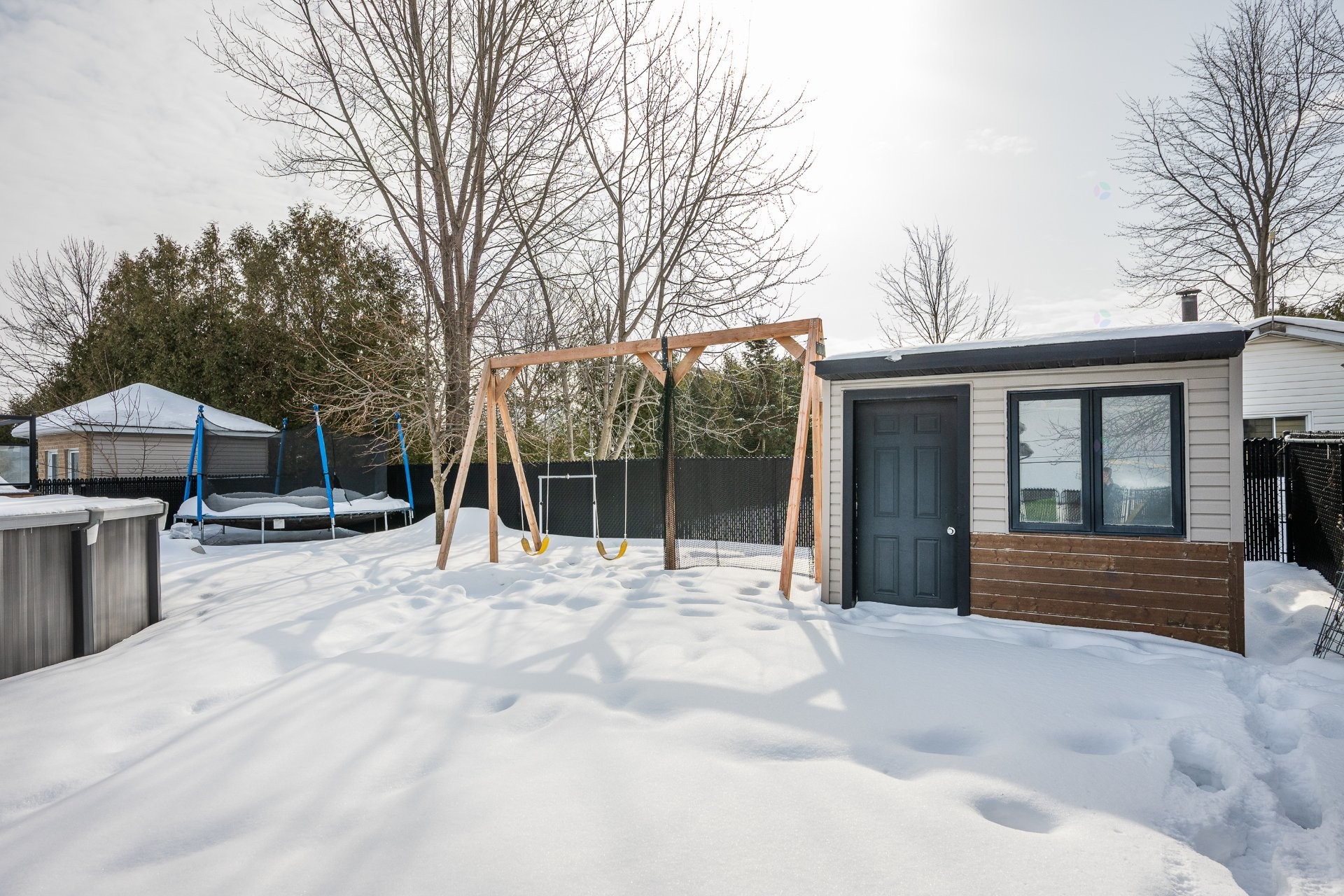 









1017


Ch. du Clocher

,
Saint-Jean-sur-Richelieu,




QC
J2Y1A4

