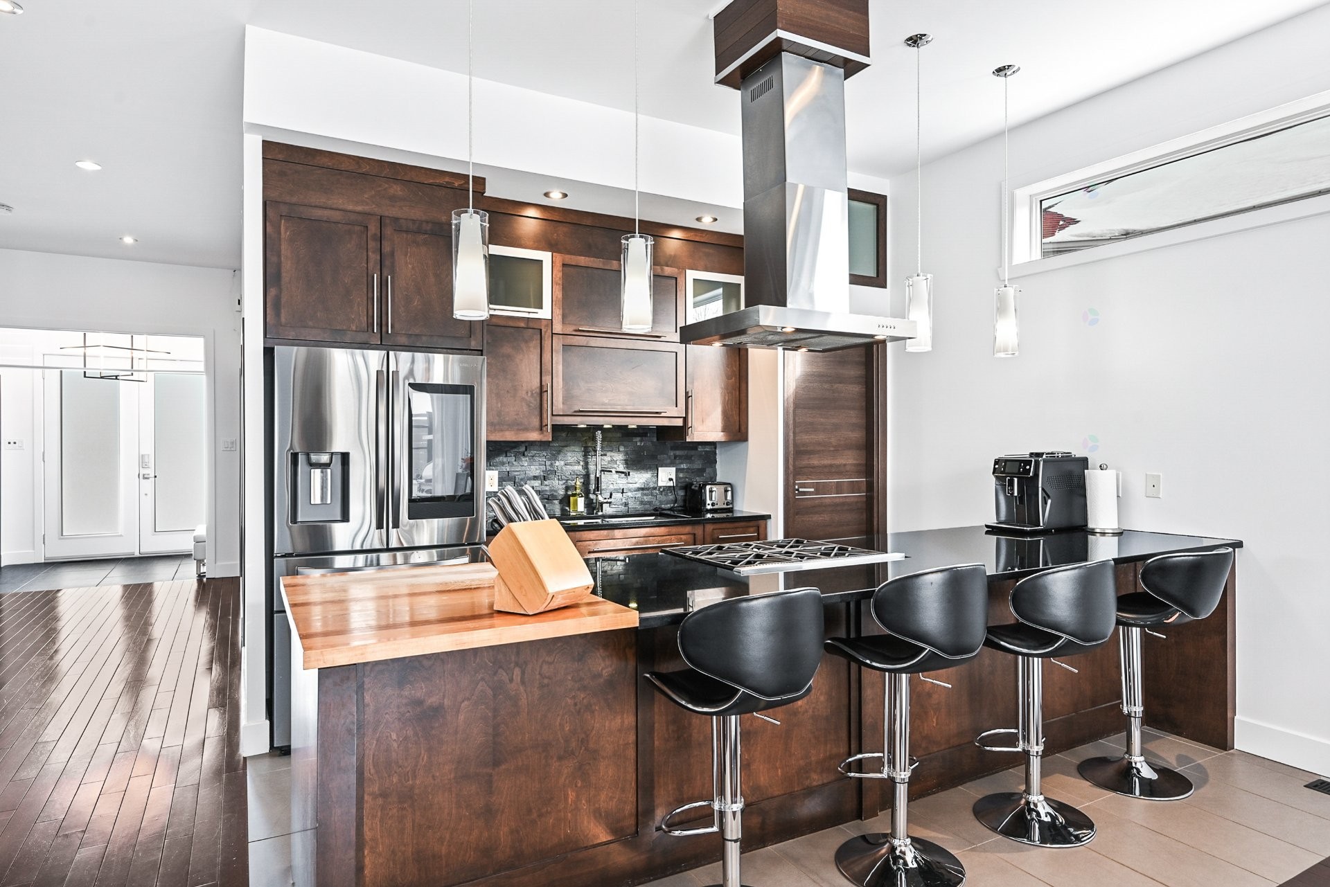 









1017


Ch. du Clocher

,
Saint-Jean-sur-Richelieu,




QC
J2Y1A4

