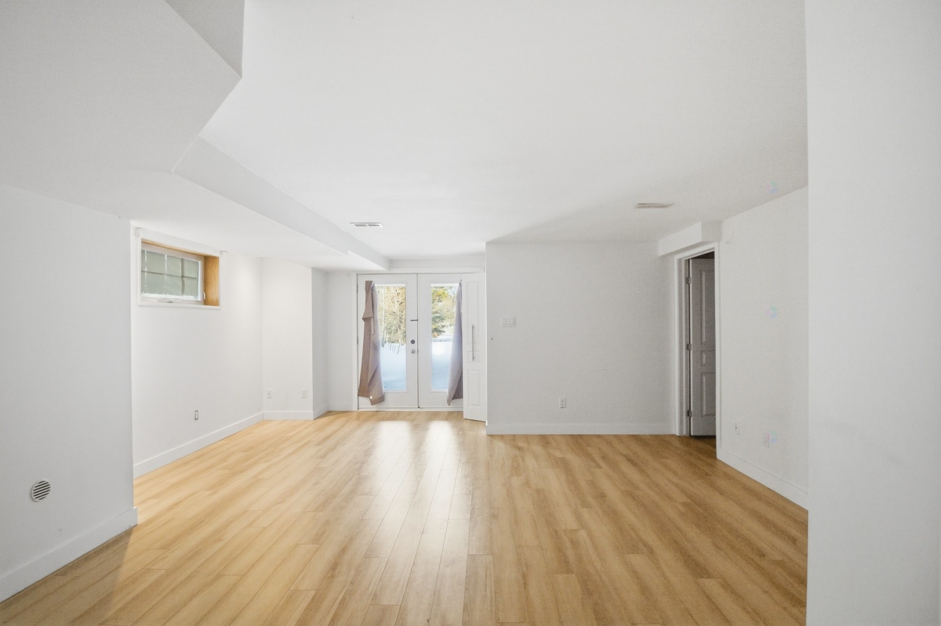 









23


Rue de Donnacona

,
Gatineau (Gatineau),




QC
J8P8C2

