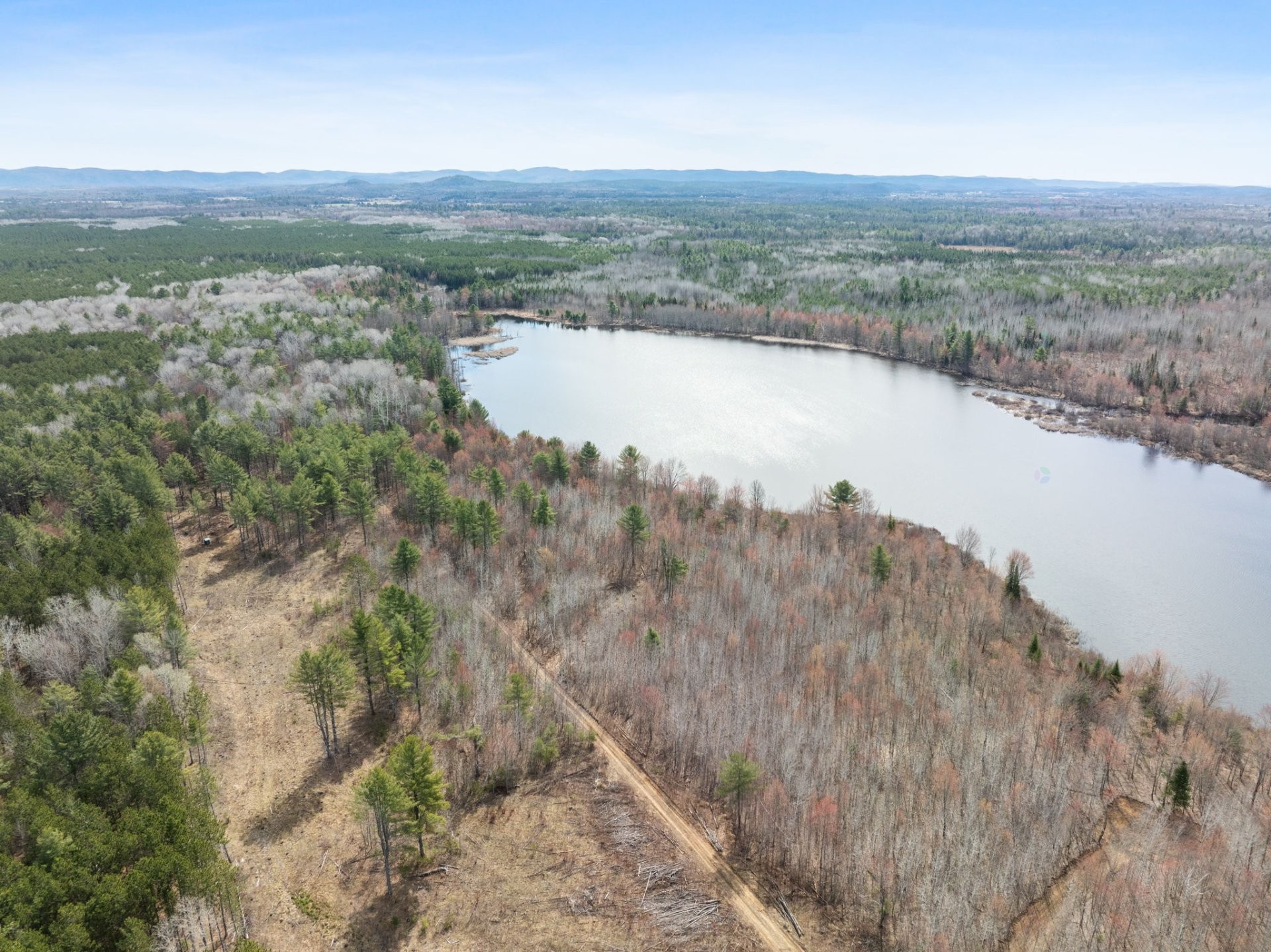 












Ch. de la Chanterelle

,
Kazabazua,







QC
J0K1X0

