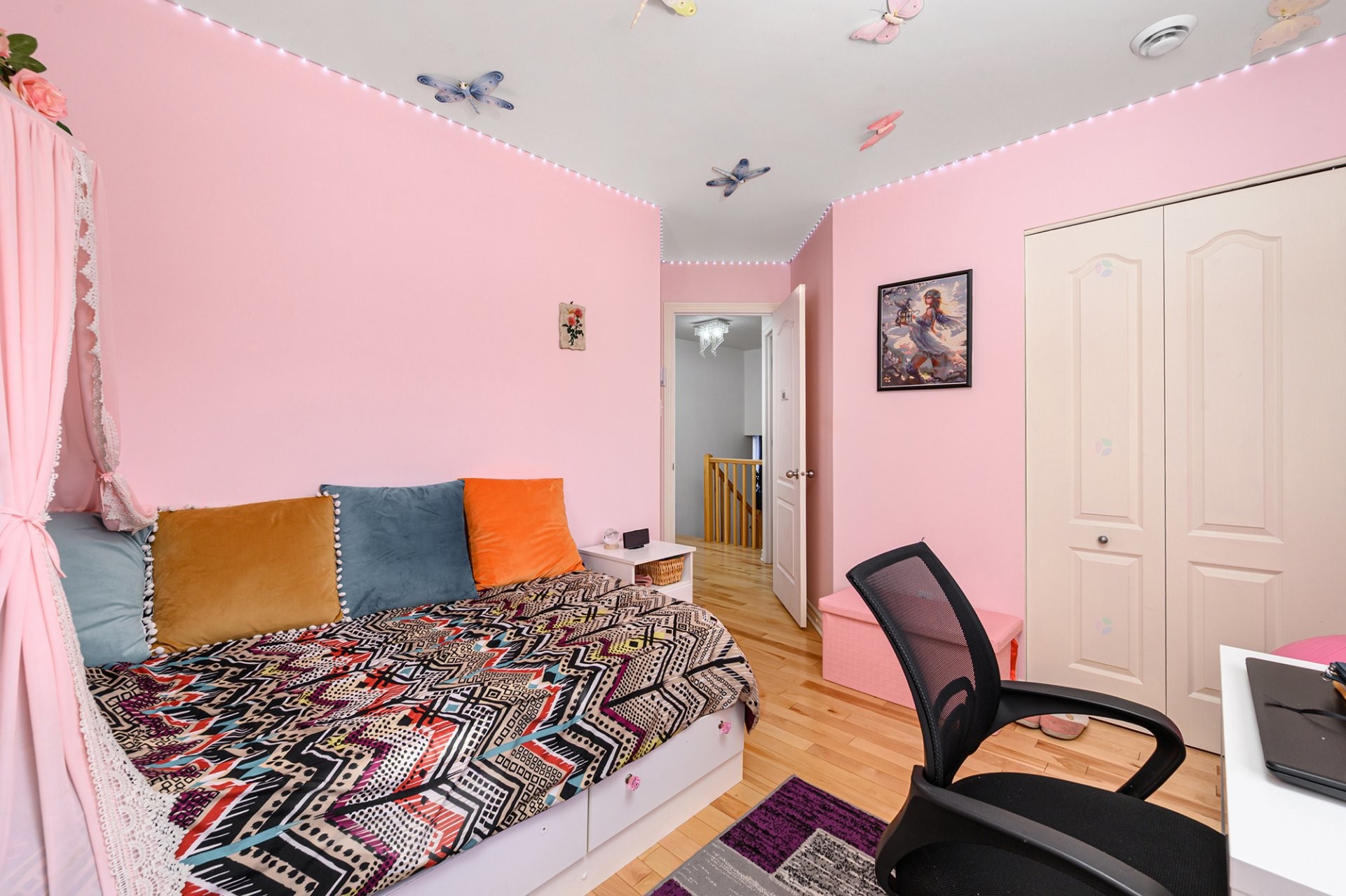 









166


Rue de Sannois

,
Terrebonne (Lachenaie),




QC
J6W0C3

