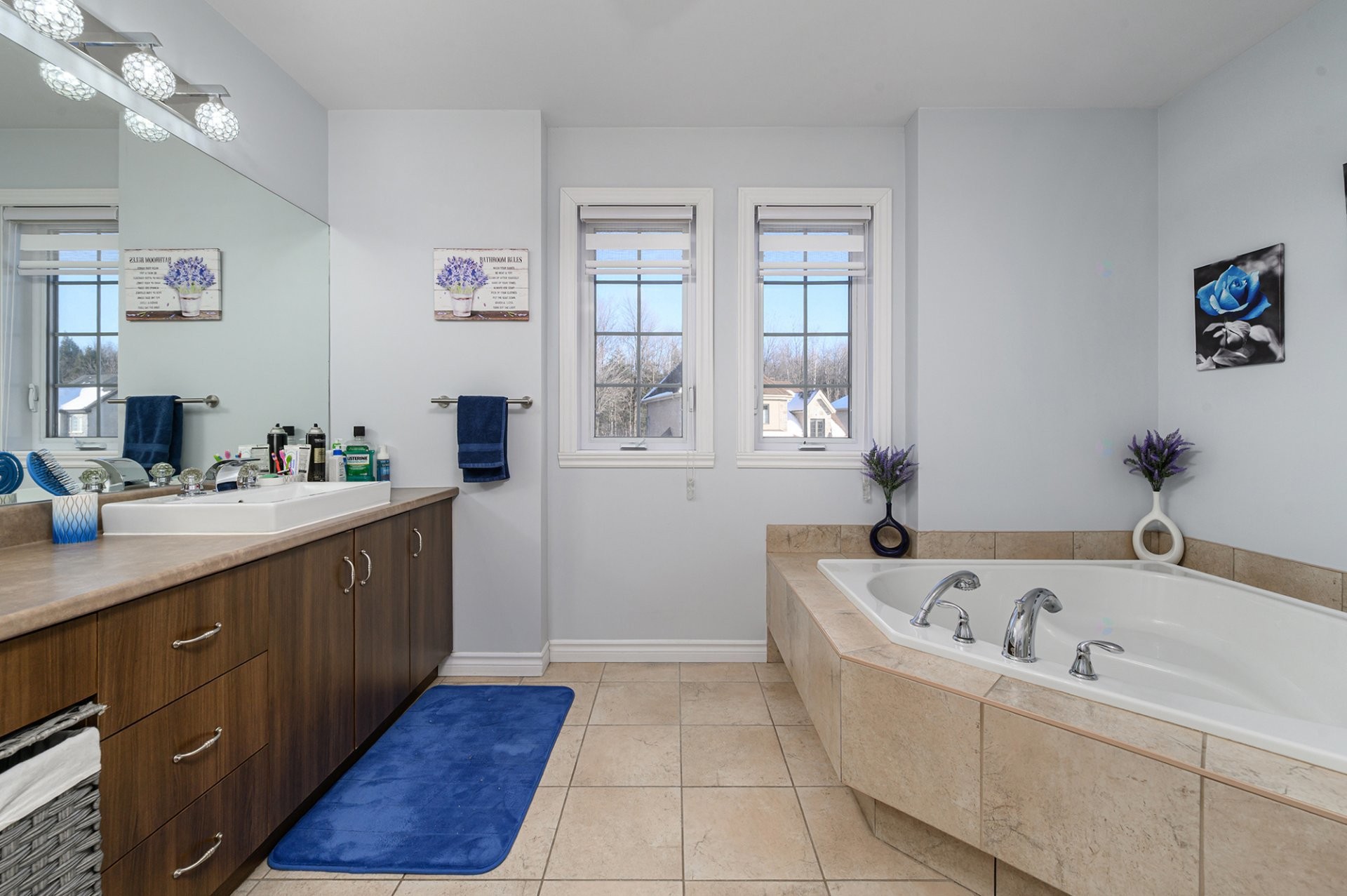 









166


Rue de Sannois

,
Terrebonne (Lachenaie),




QC
J6W0C3

