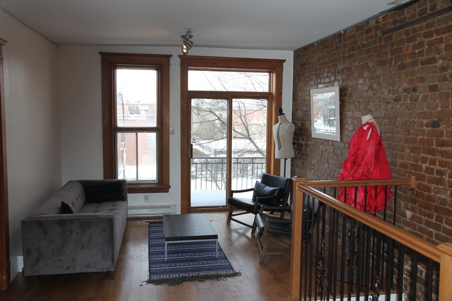 









86


Av. Laurier O.

,
Montréal (Le Plateau-Mont-Royal),




QC
H2T2N4

