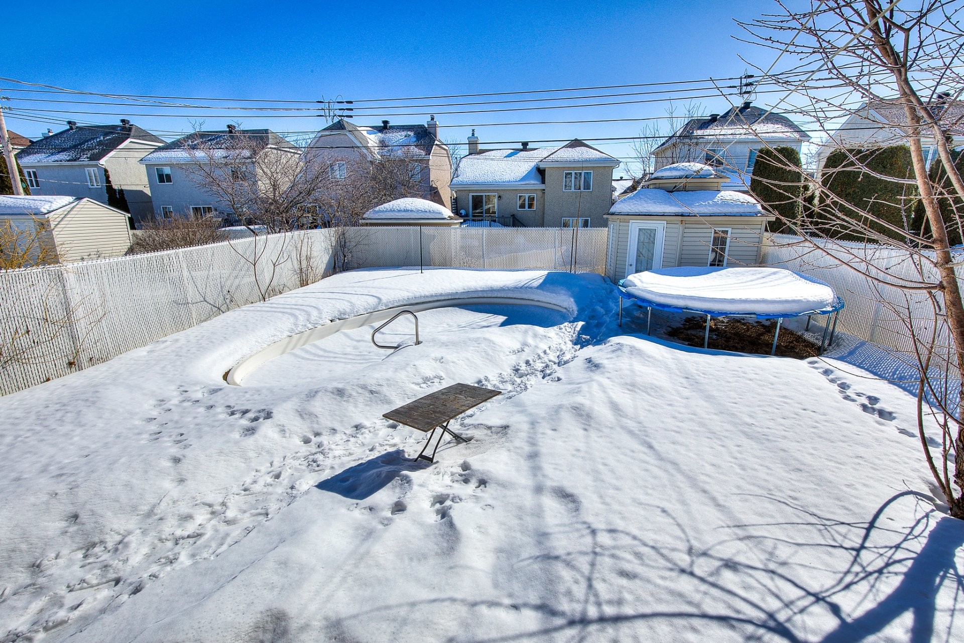 









6235


Rue des Sizerins

,
Laval (Sainte-Rose),




QC
H7L5S8

