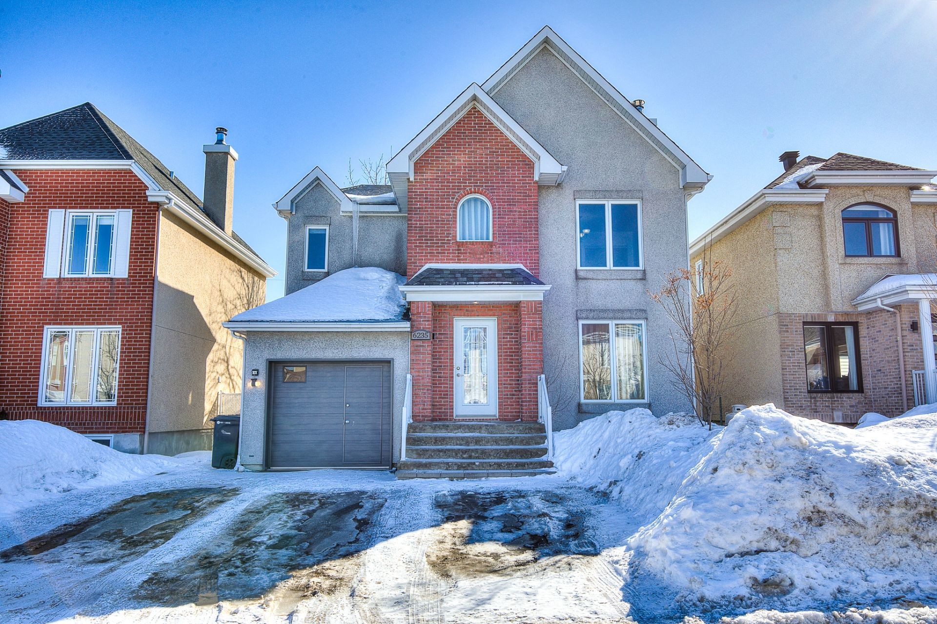 









6235


Rue des Sizerins

,
Laval (Sainte-Rose),




QC
H7L5S8

