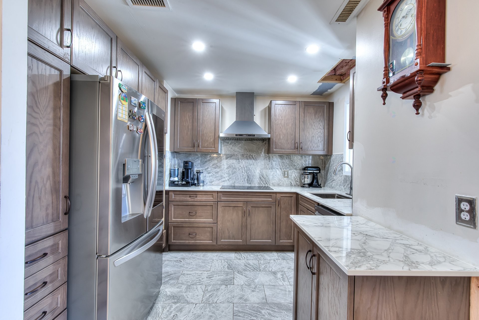 









6235


Rue des Sizerins

,
Laval (Sainte-Rose),




QC
H7L5S8

