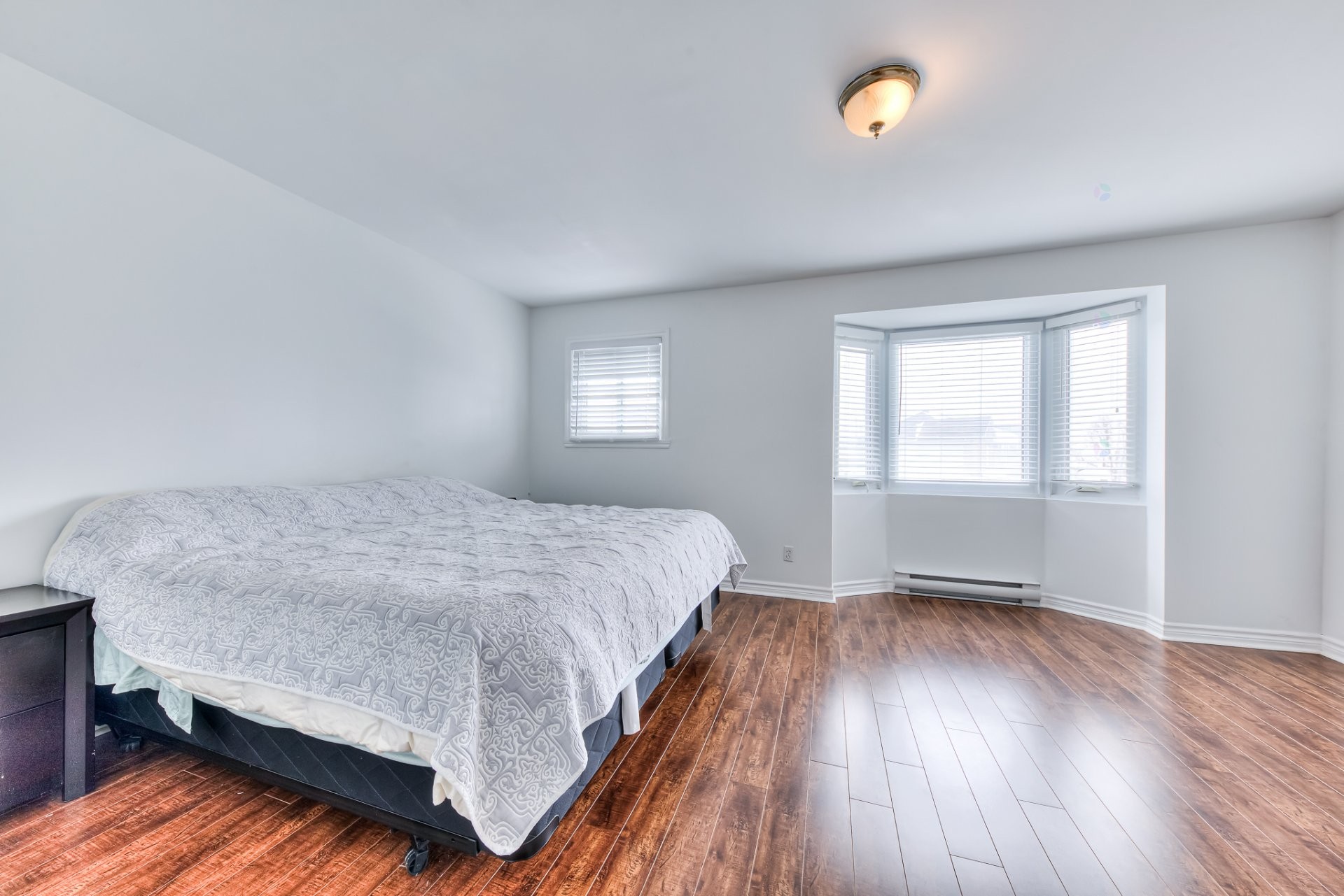 









10044


Rue Sylvain-Garneau

,
Montréal (Rivière-des-Prairies/Pointe-aux-Trembles),




QC
H1C2G3

