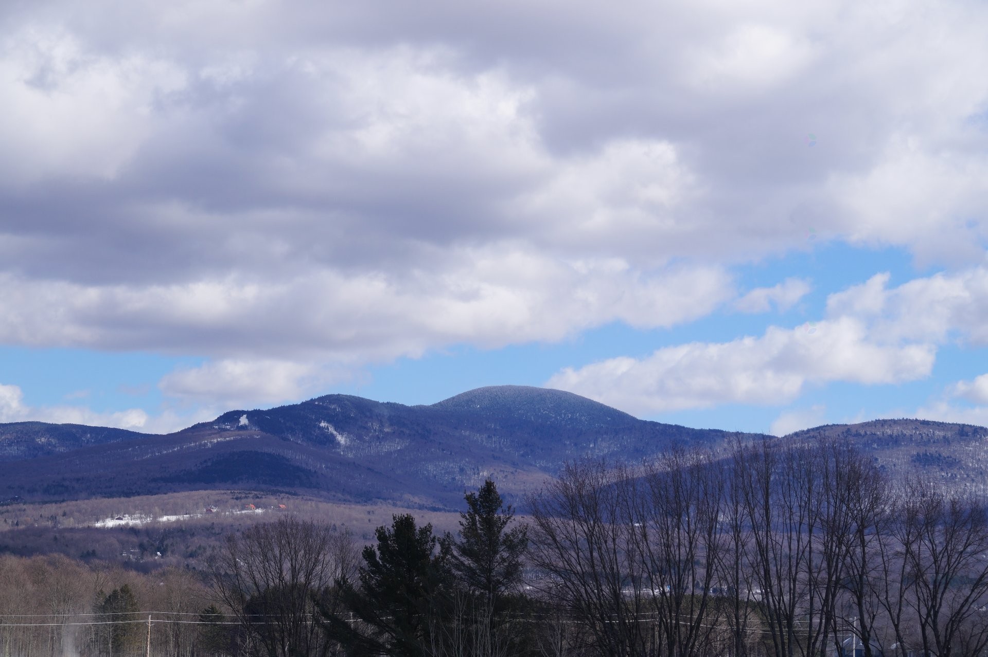 












Rue Laplante

,
Sutton,







QC
J0E2K0

