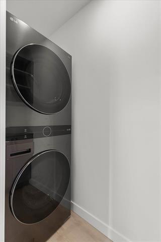 









184


Lindsay

ST,
Winnipeg,




MB
R3N 1H1

