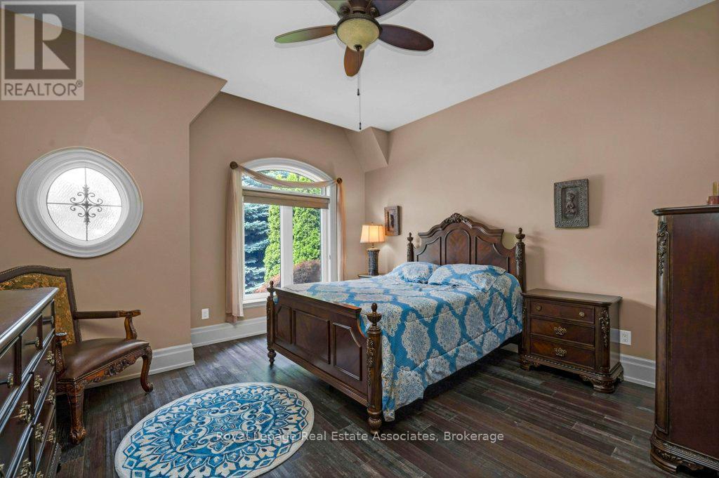 












46 SCOTT STREET

,
Brampton,




Ontario
L6V1S2

