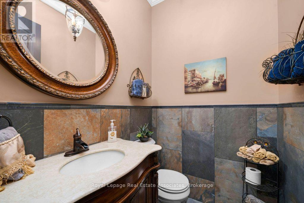 












46 SCOTT STREET

,
Brampton,




Ontario
L6V1S2

