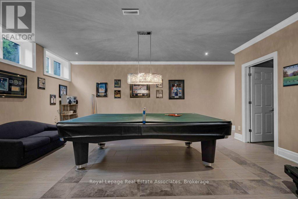 












46 SCOTT STREET

,
Brampton,




Ontario
L6V1S2

