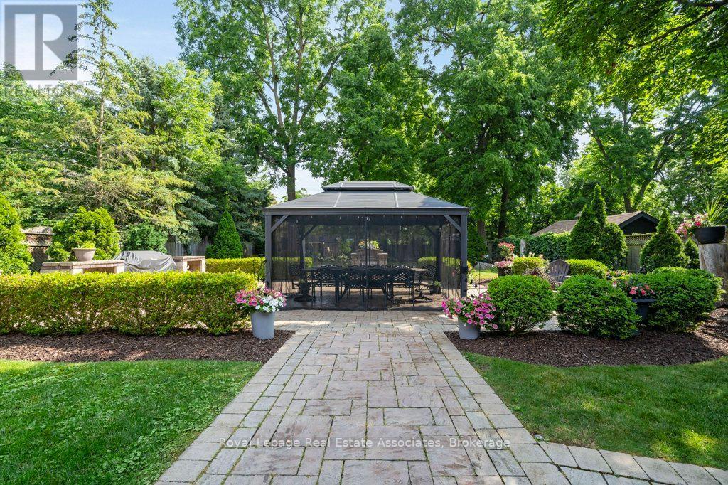 












46 SCOTT STREET

,
Brampton,




Ontario
L6V1S2

