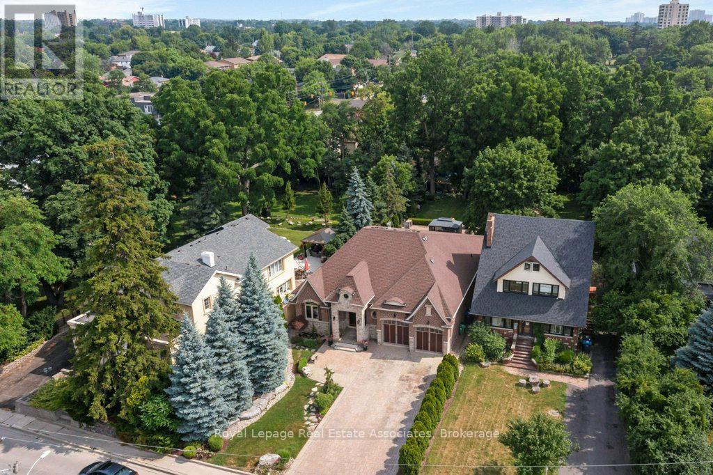 












46 SCOTT STREET

,
Brampton,




Ontario
L6V1S2

