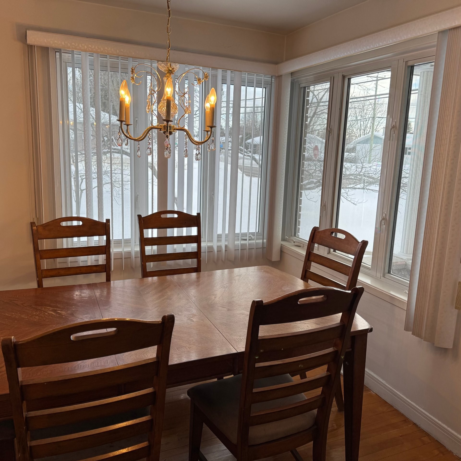 









3555


105e Avenue

,
Shawinigan,




QC
G9P5J5

