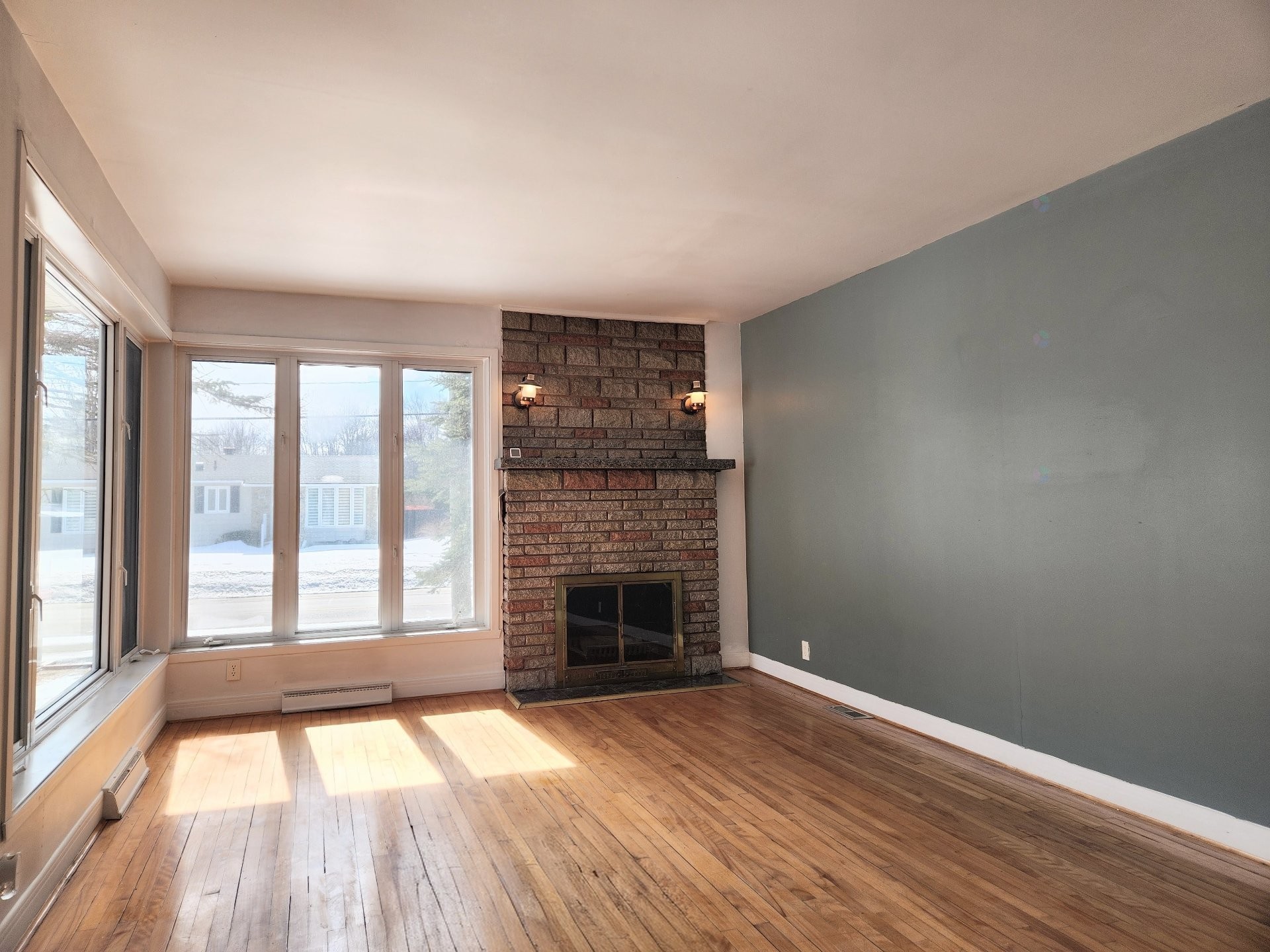 









3555


105e Avenue

,
Shawinigan,




QC
G9P5J5


