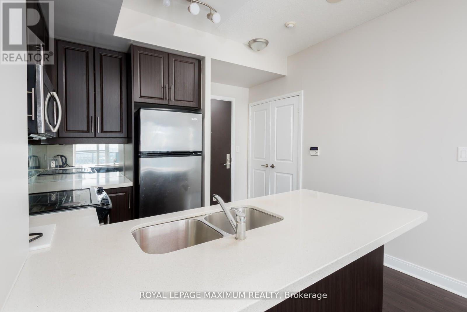 












3801 - 60 ABSOLUTE AVENUE

,
Mississauga,




Ontario
L4Z0A9

