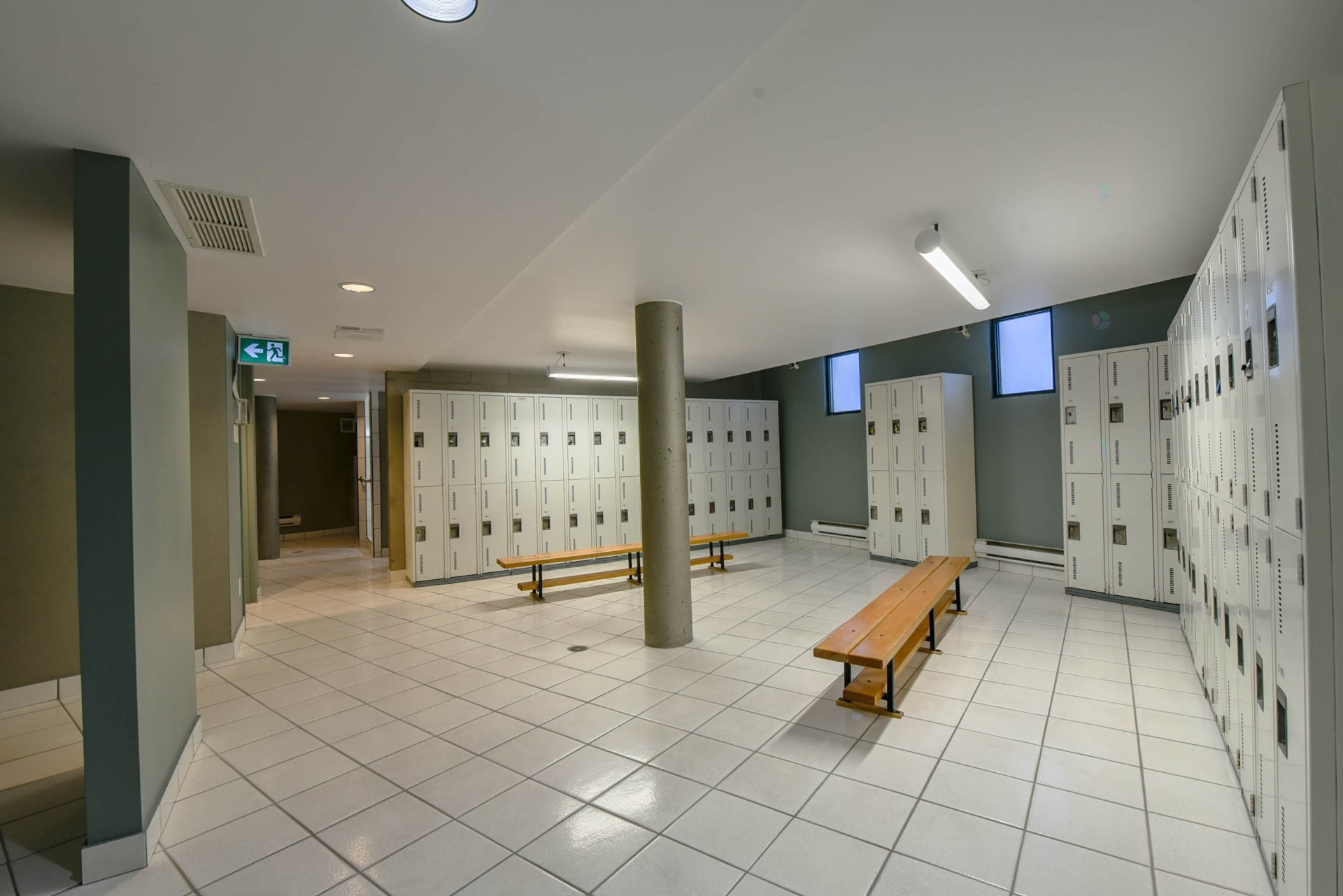 









4450


Prom. Paton

, 202,
Laval (Chomedey),




QC
H7W5J7

