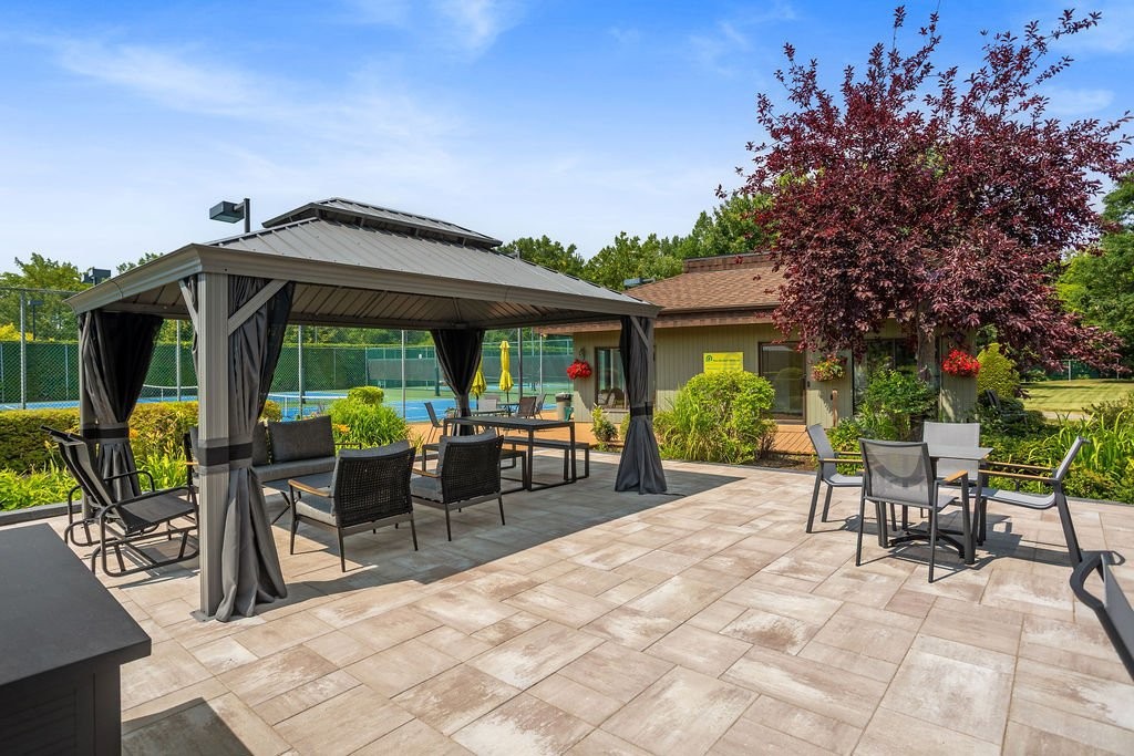 









4450


Prom. Paton

, 202,
Laval (Chomedey),




QC
H7W5J7

