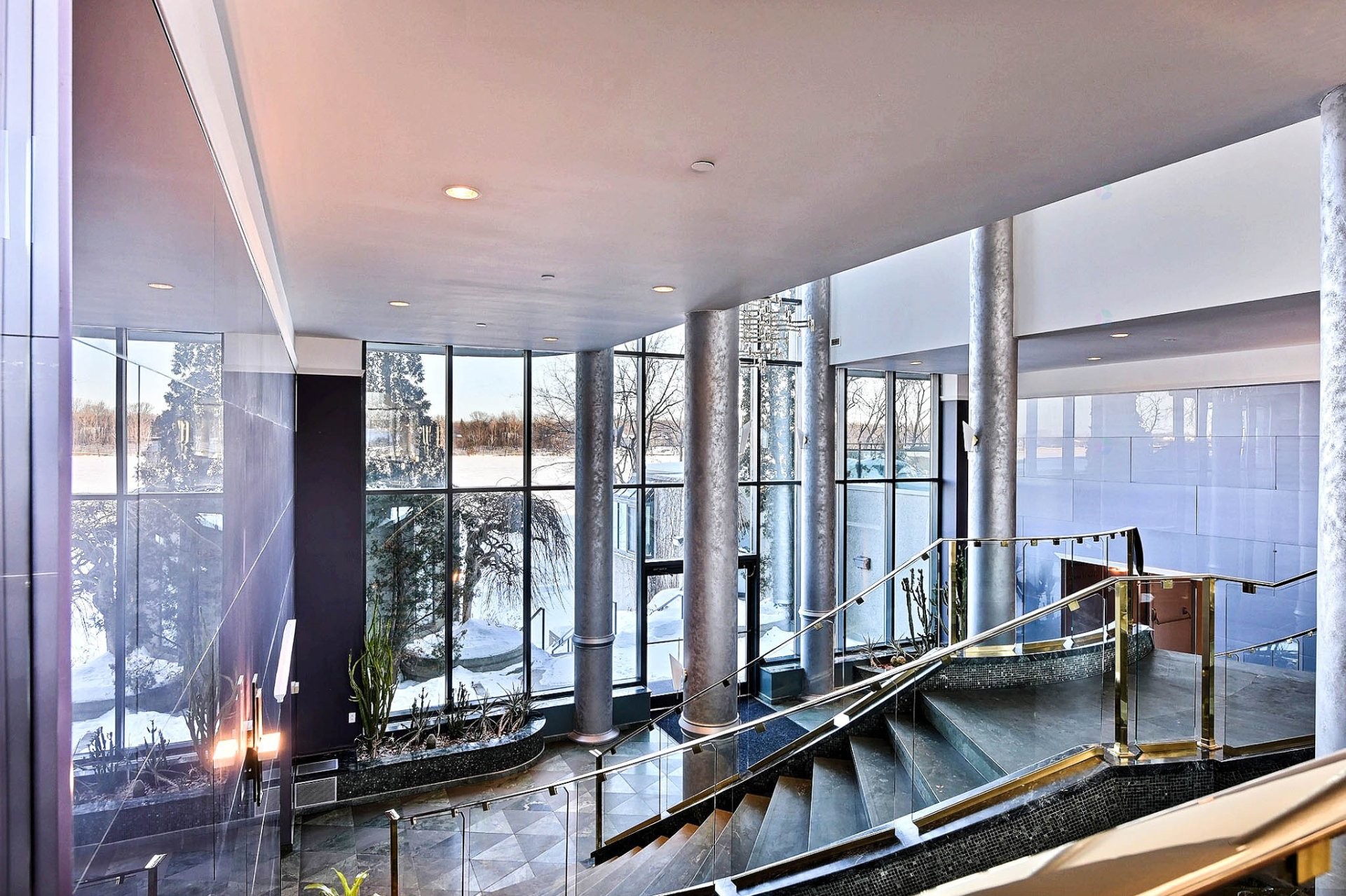 









4450


Prom. Paton

, 202,
Laval (Chomedey),




QC
H7W5J7

